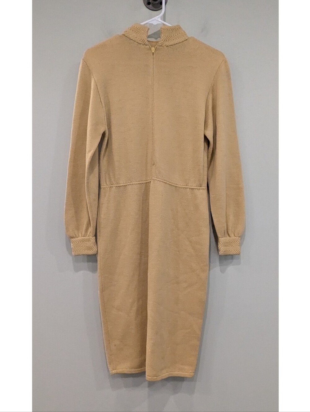 St. John Yellow Knit Long Sleeve Dress Size 4